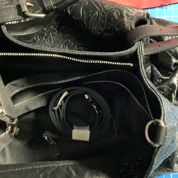 Black leather oversized handbag, tote bag, overnight   Made In Italy NWT - Picture 4 of 16